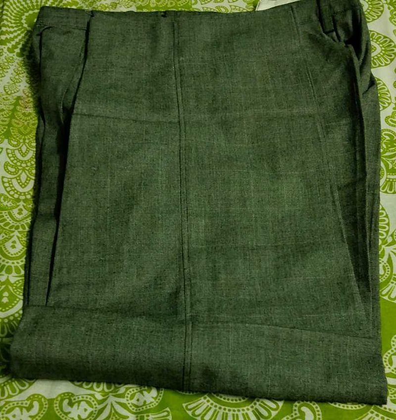 Green  Cotton  Blend Trousers