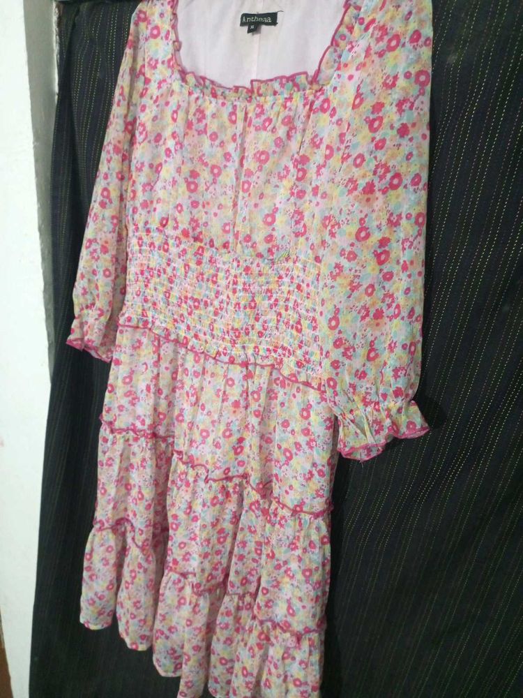 Beautiful Party Dress From Antheaa