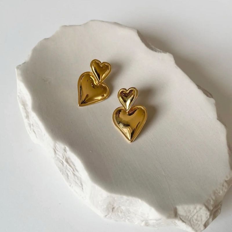 Gold Heart Drop Earrings Anti-tarnish