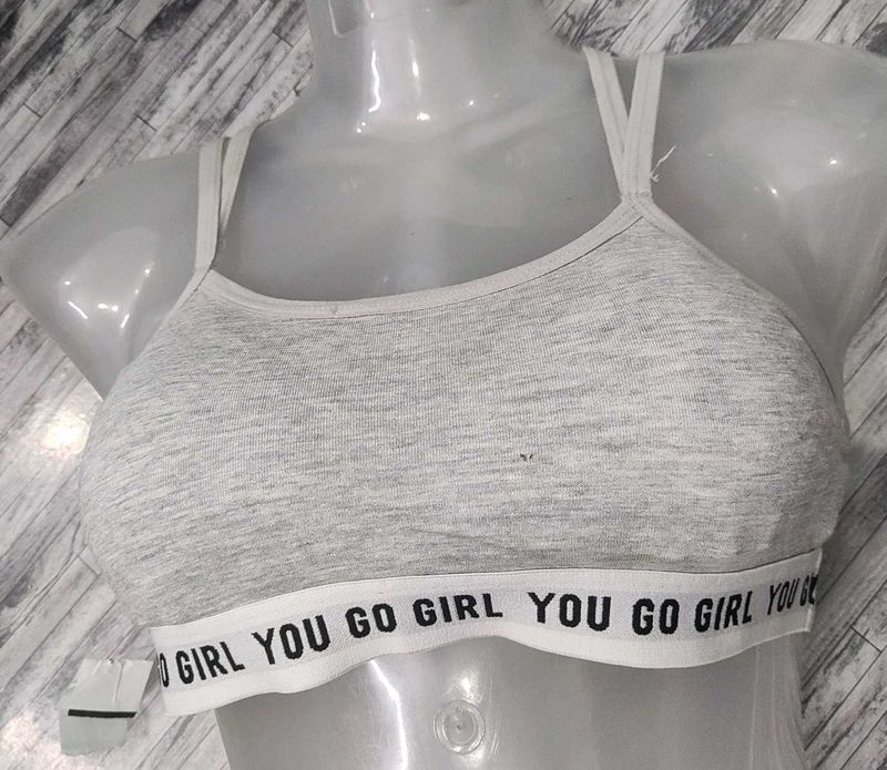 32 d sports look 🧡