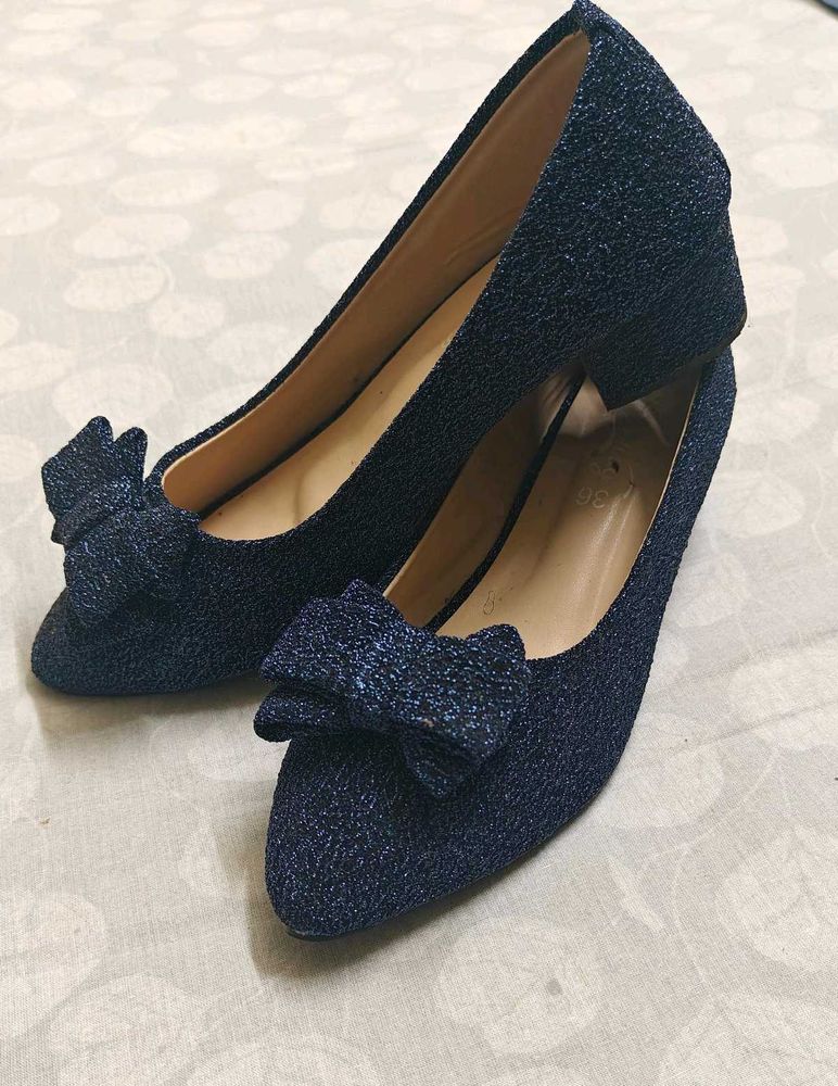 Shoe