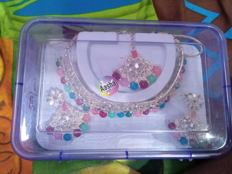 Multicolour Jewellery Set