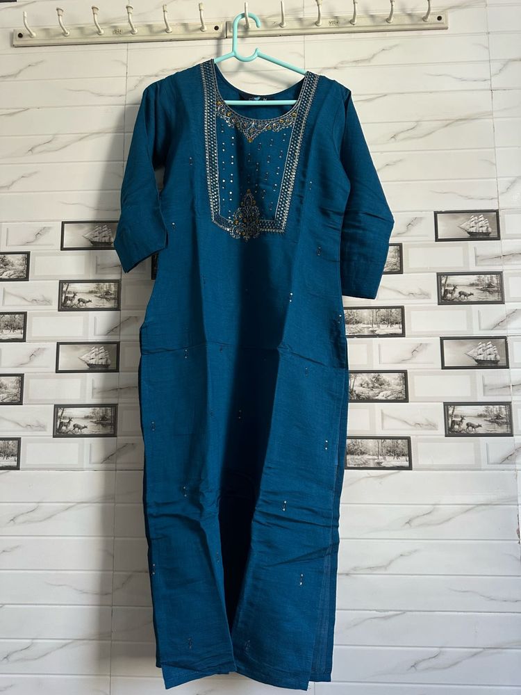 Elegant Blue Kurta Set