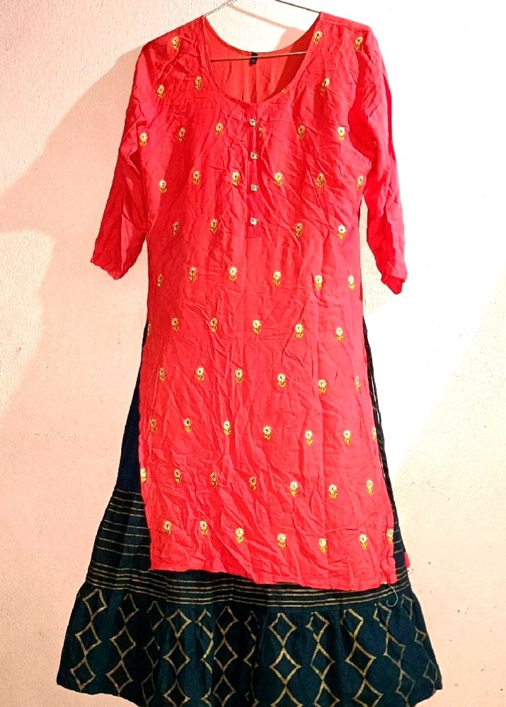 Women&#39;s Embroidery Long Frock Type Kurti
