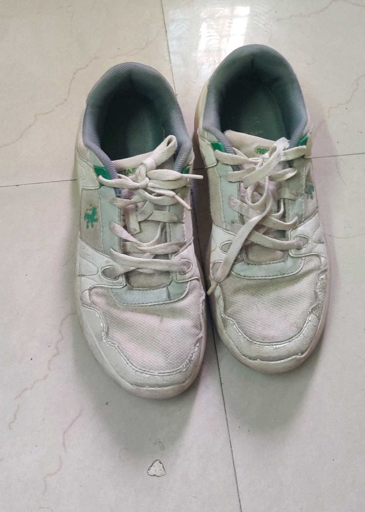 White Red tape Shoes Used Condition