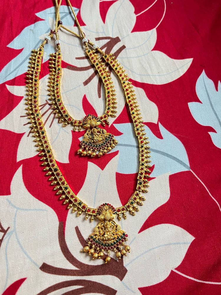 Elegant Gold-Tone Necklace Set