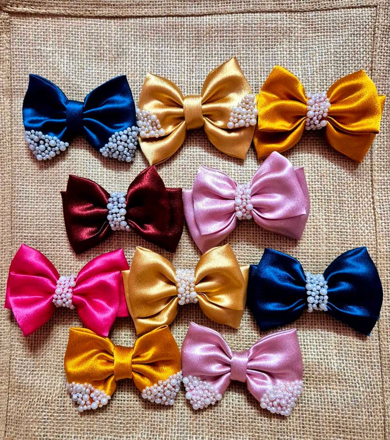 Pearl Hair Bow