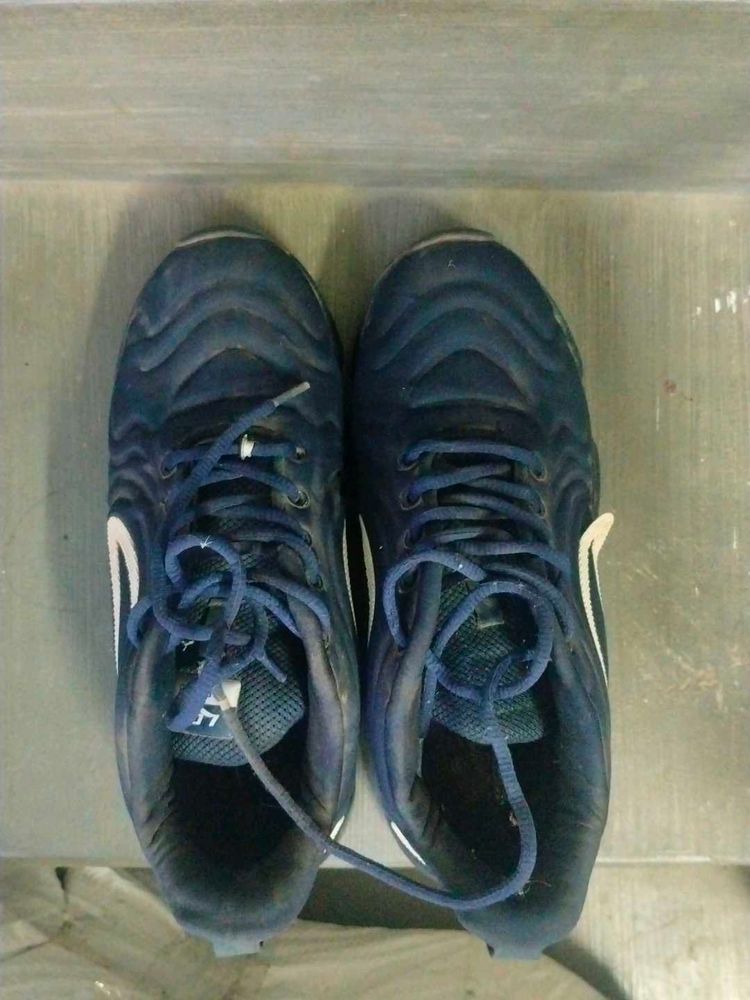Nike Blue Athletic Shoes