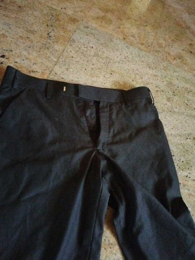 Men&#39;s Dark Jeans