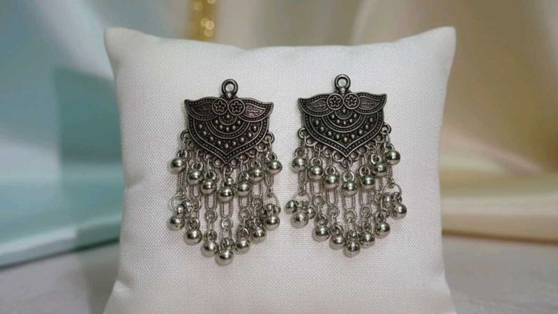 Silver Tone Jhumka Earrings