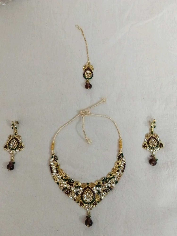 Elegant Jewelry Set