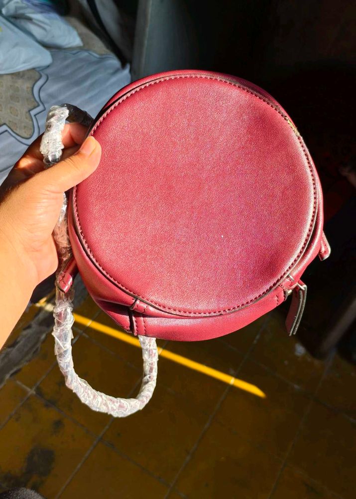 MANGO ROUND CUTE PURSE