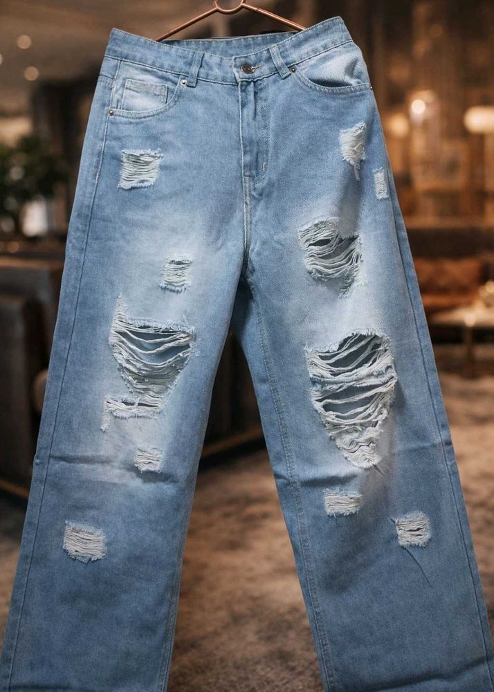 Ripped Wide Leg Jeans