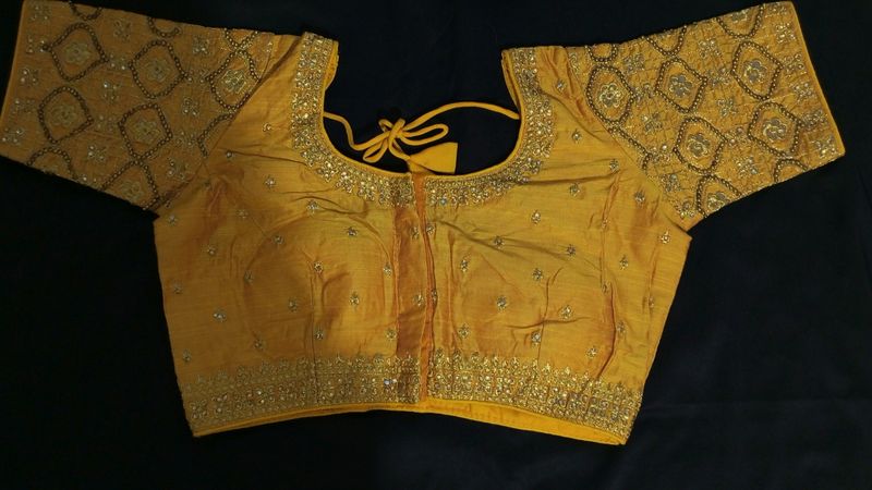 embroidery blouse