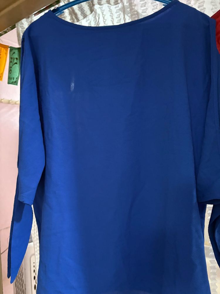 Elegant Blue Tunic Top