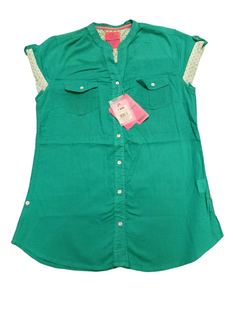 Emerald Green Sleeveless Blouse