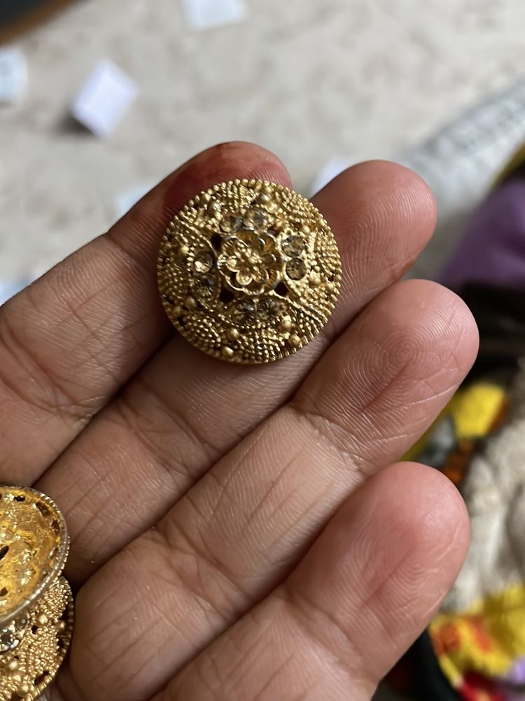 Embroidery And Stone Finish Hook/button