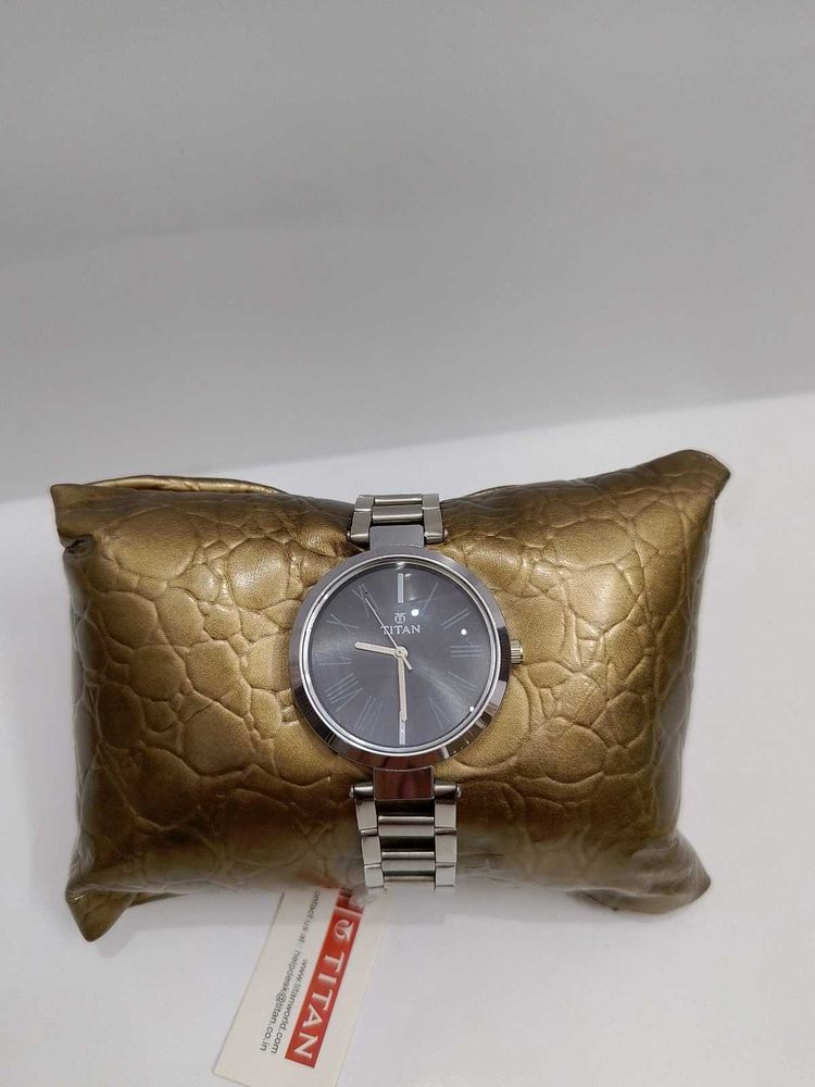 Offer🔥Titan Watch (Original)