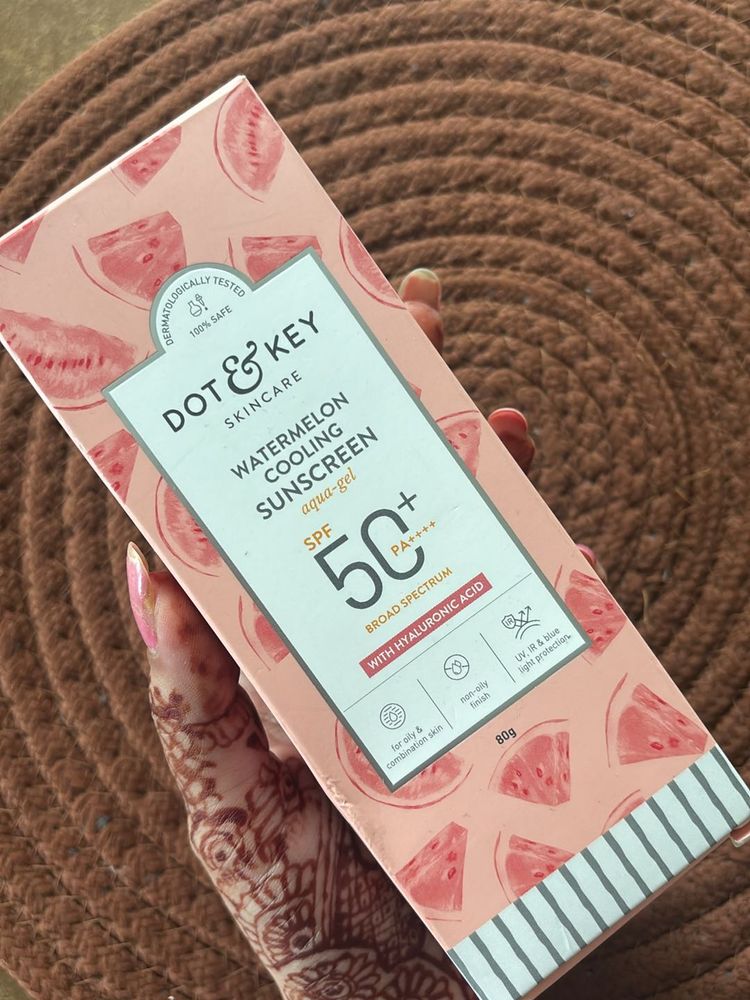 Dot And Key Watermelon Cooling Sunscreen(80g)