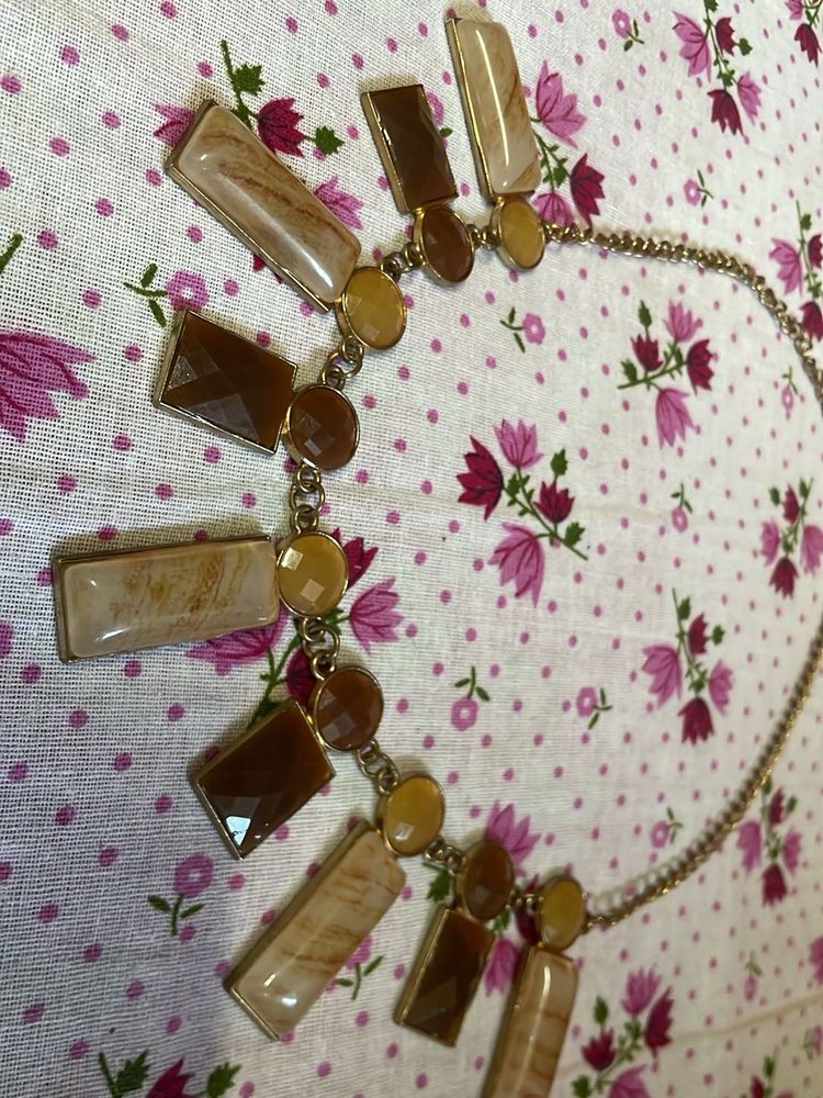 Statement Necklace. not used products it’s my stor