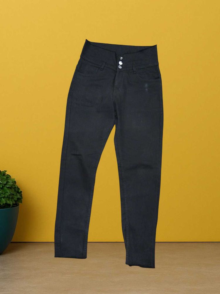 D@70 Size-30 (Sale) Latest Ladies high waist Jeans