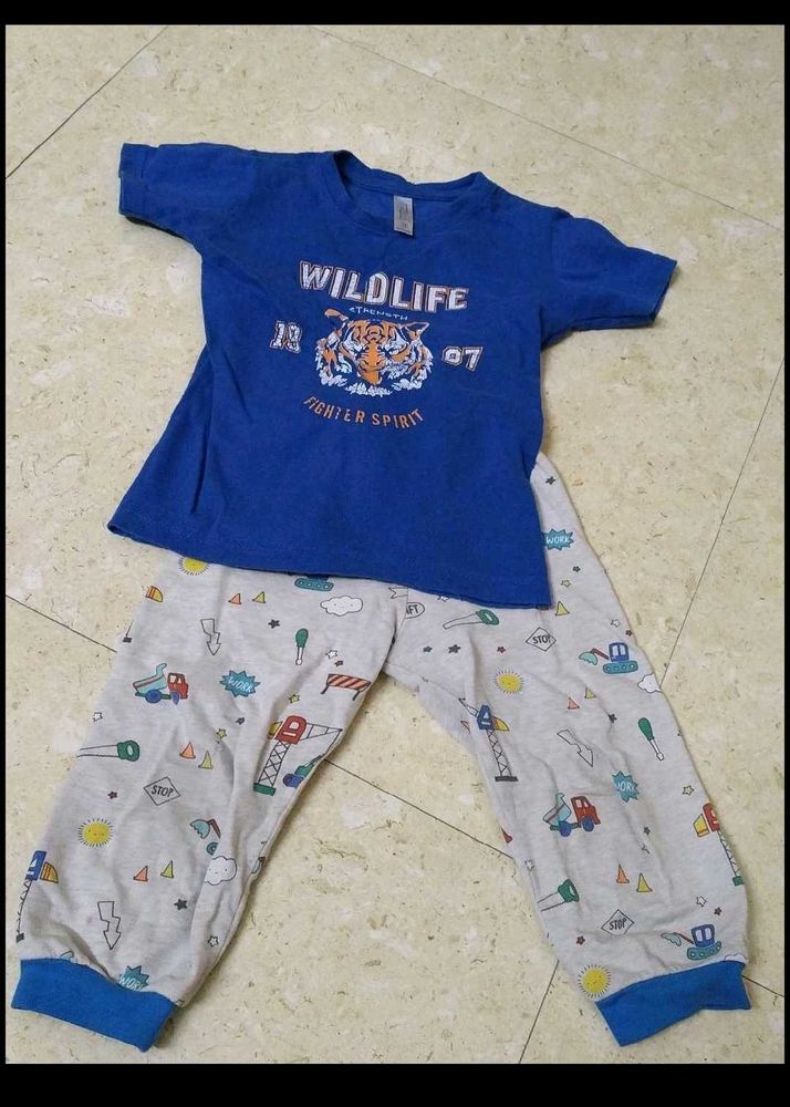 5 Tshirts 23 Full Pyajamas 2 Shorts