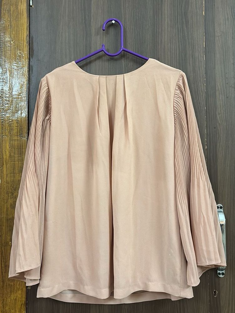 Elegant Pleated Sleeve Blouse