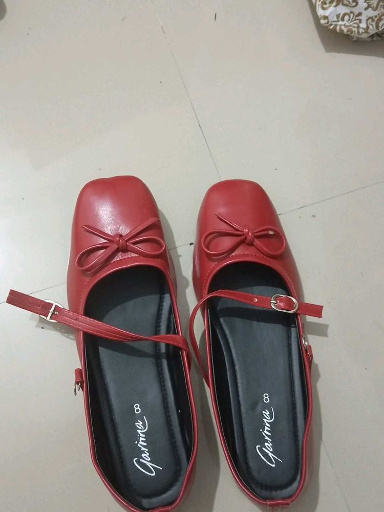 Brand New  Red Bellies