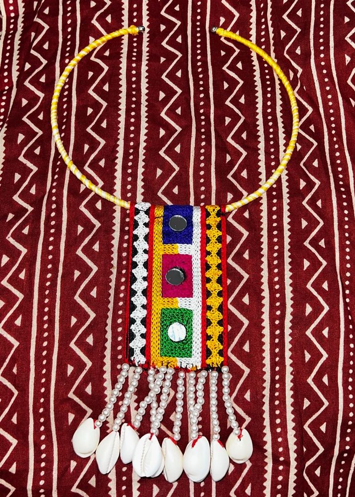 🌟 Handcrafted Tribal Hasli Necklace – ₹600/-