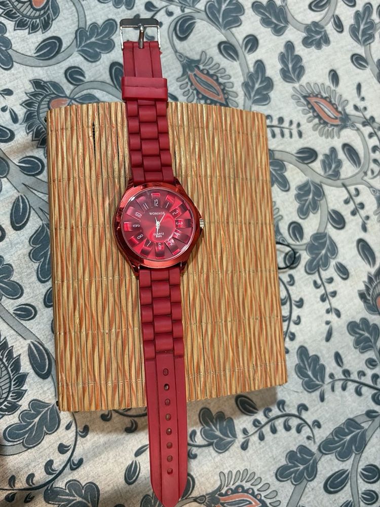 Red WOMAGE Watch