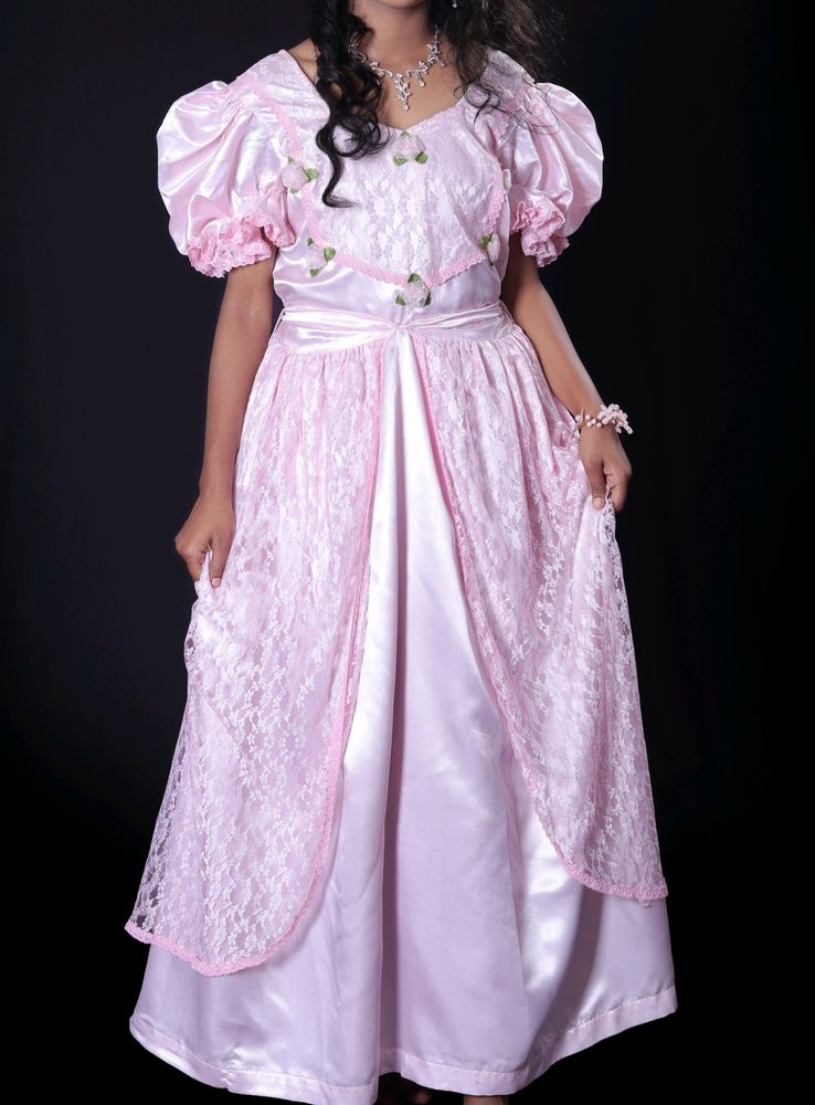 Beautiful Princess Dress...👗