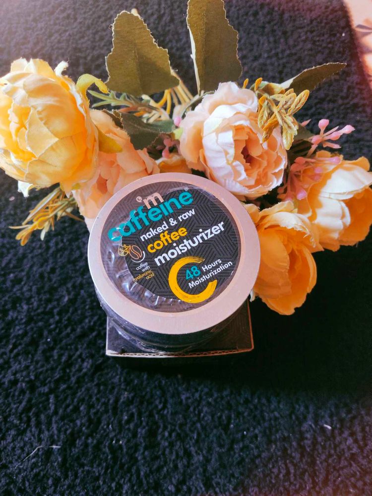 mCaffeine Naked &amp; Raw Moisturizer pack of 1