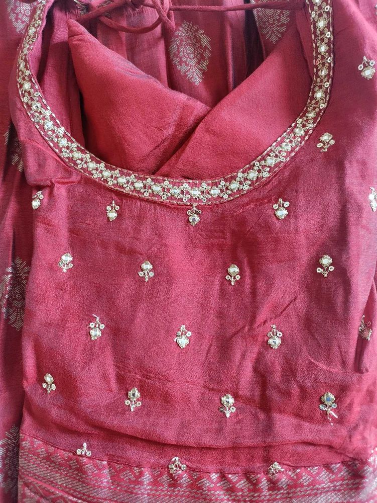 Floor Touch Avaasa Brand Kurti