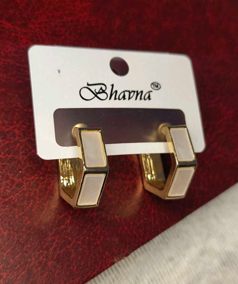 Geometric Gold Hoop Earrings