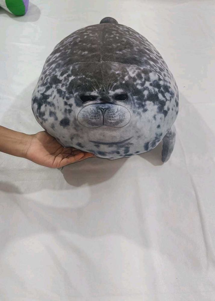 Cute Seal Plushie