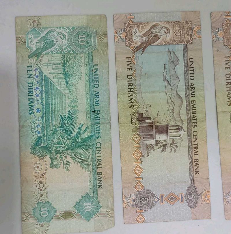 Dubai Curruncy Notes