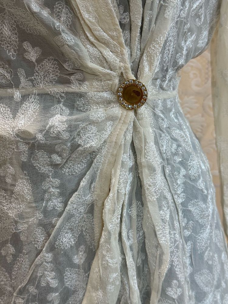 Elegant Embroidered Kurta