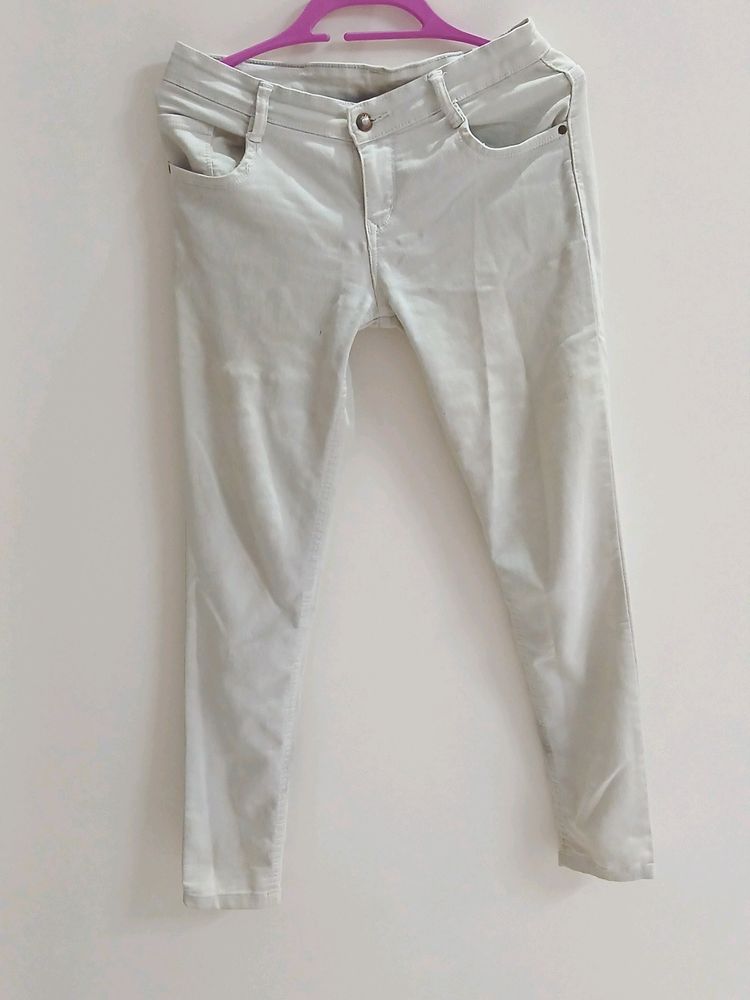 Cream Color Denim Jeans