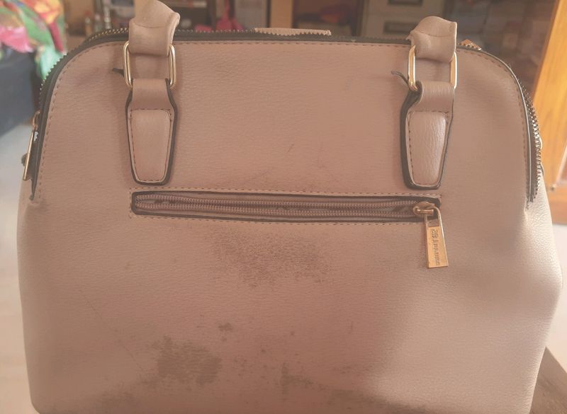J Blues Handbag.More Spacious and Having 3 Compartments And 5 Zips.Easy To Handle. Water Resistant,Attractive Color.