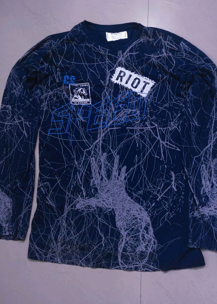 Tshirt must buy🤝