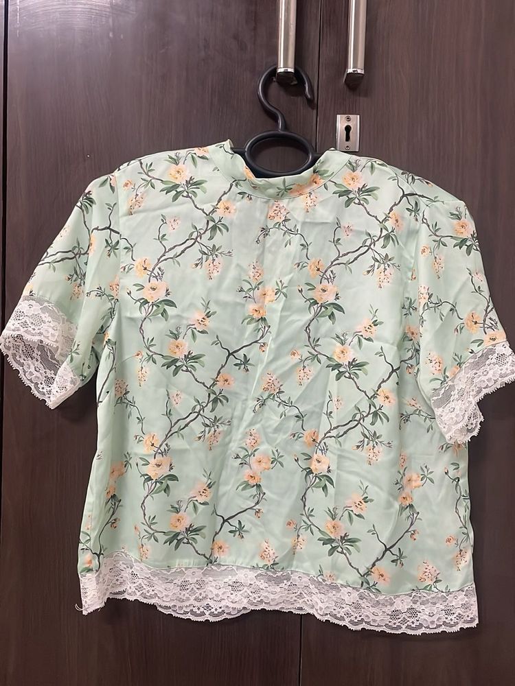 Floral Lace Top