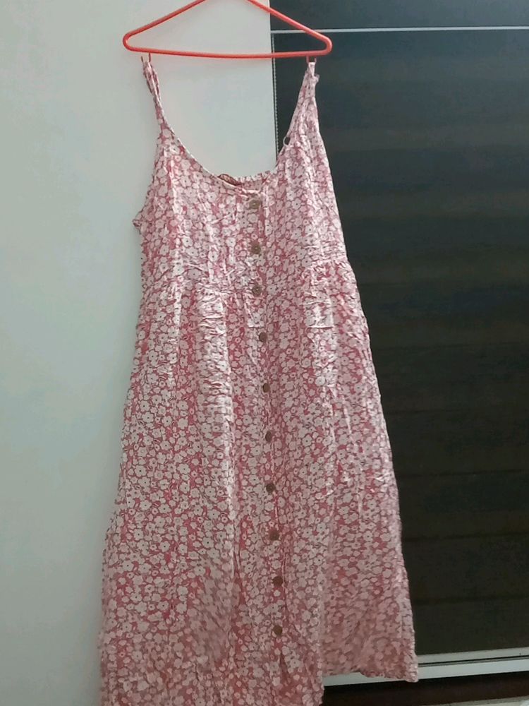 Price Drop😲 Pink And White Sleeveless Dress
