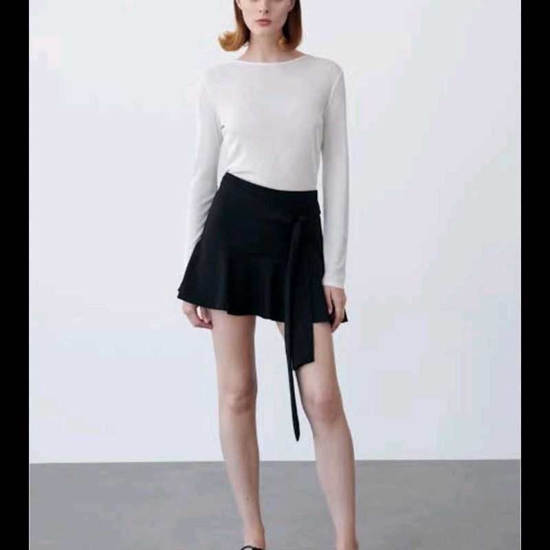 Zara Skorts