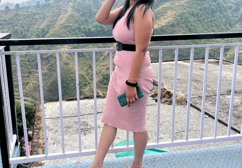This Is Very Pretty  One Piece