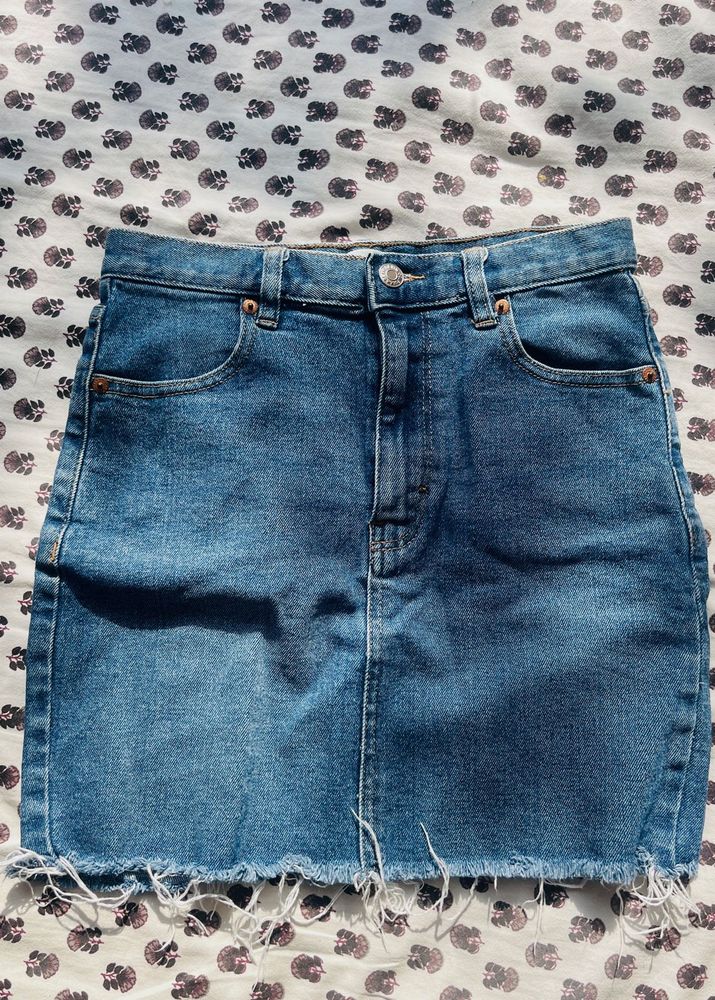 denim skirt