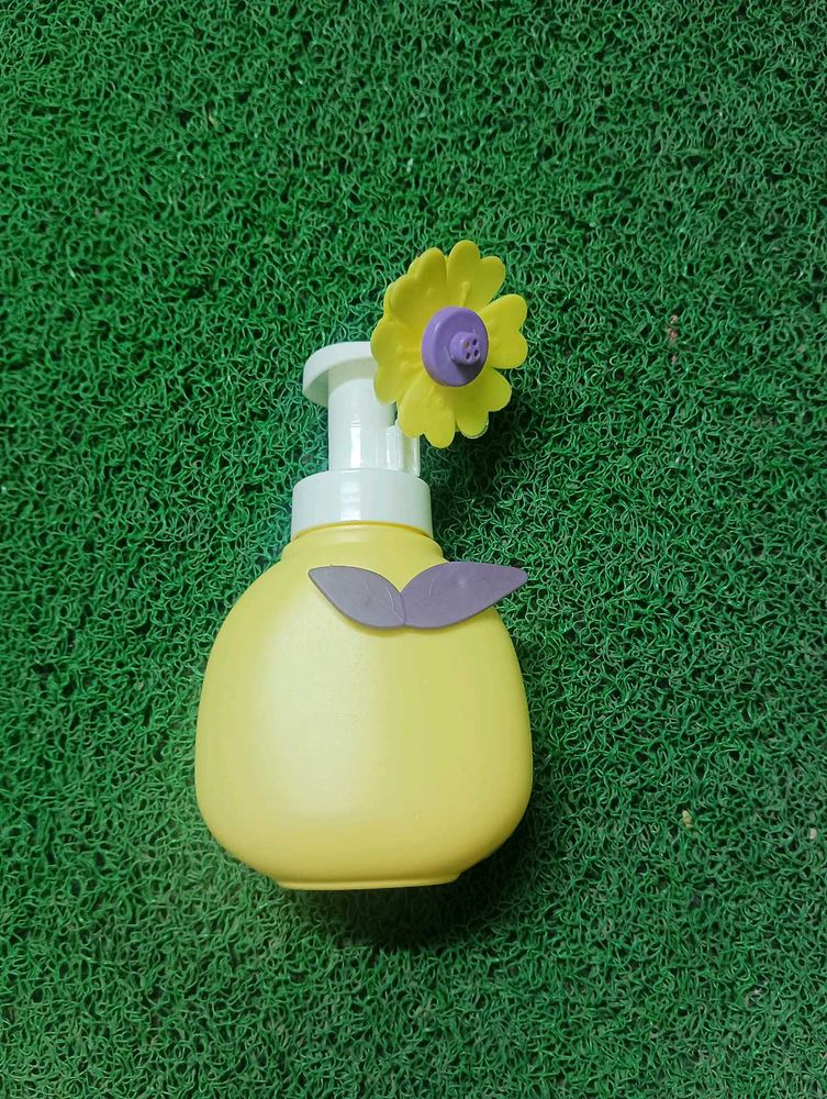Cute Flower Soap Dispenser