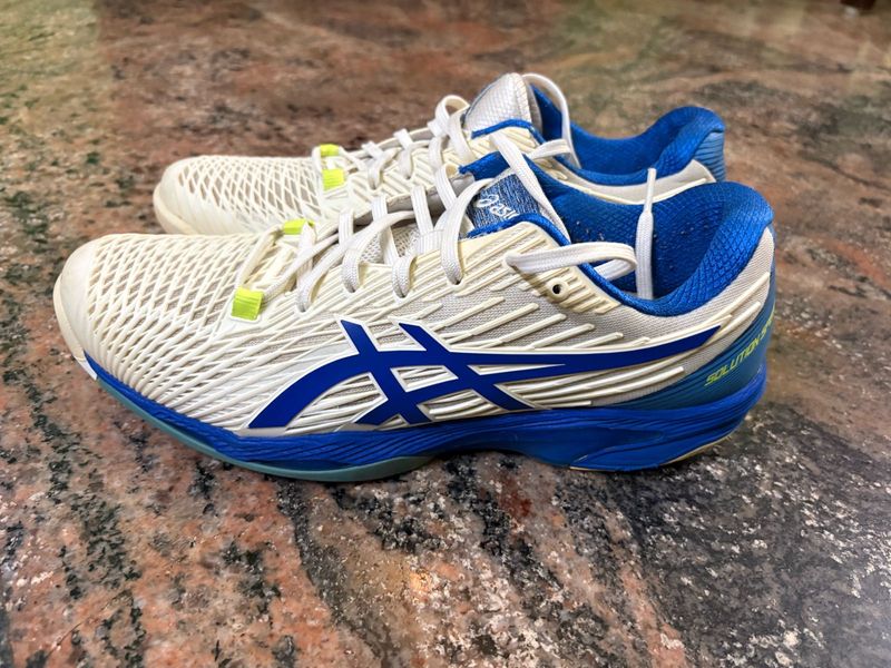 Asics Solution Speed FF tennis shoes