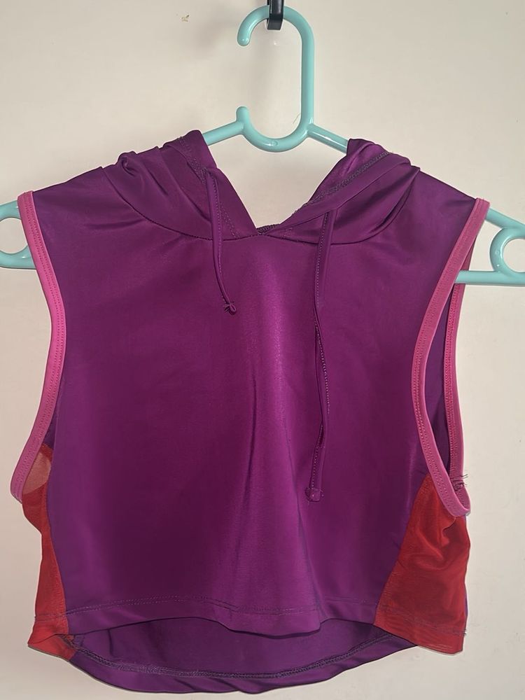 Sleeveless Crop Top Hoodie