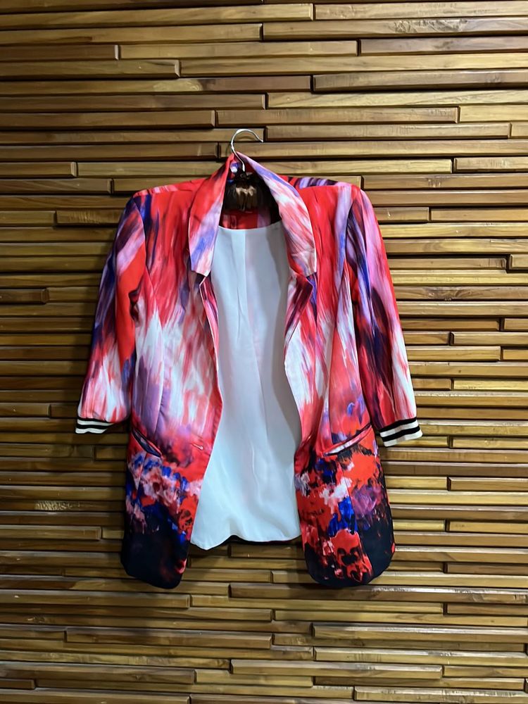 Very Smart Chic Padded Shoulder Blazer
