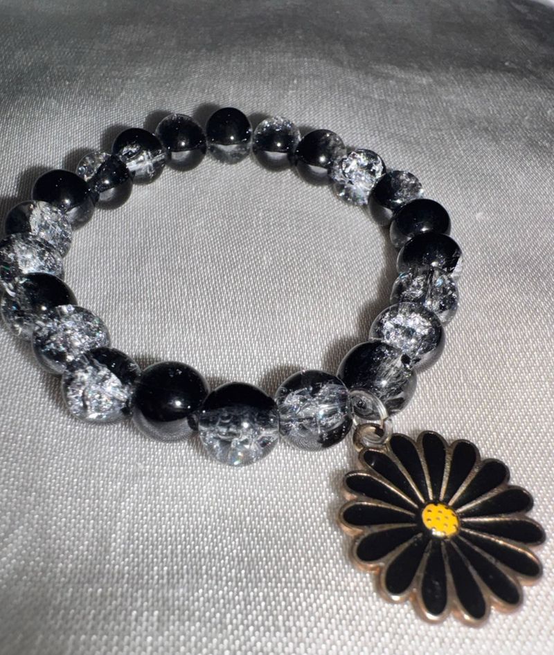 Daisy Charm Bracelet